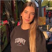 Puedo dar clases a niños de primaria y ESO. Me considero una persona con mucha paciencia y con ganas de enseñar!